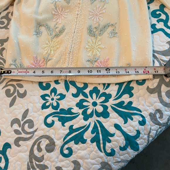 1960’sValentina Ltd beaded cardigan. - Picture 12 of 13